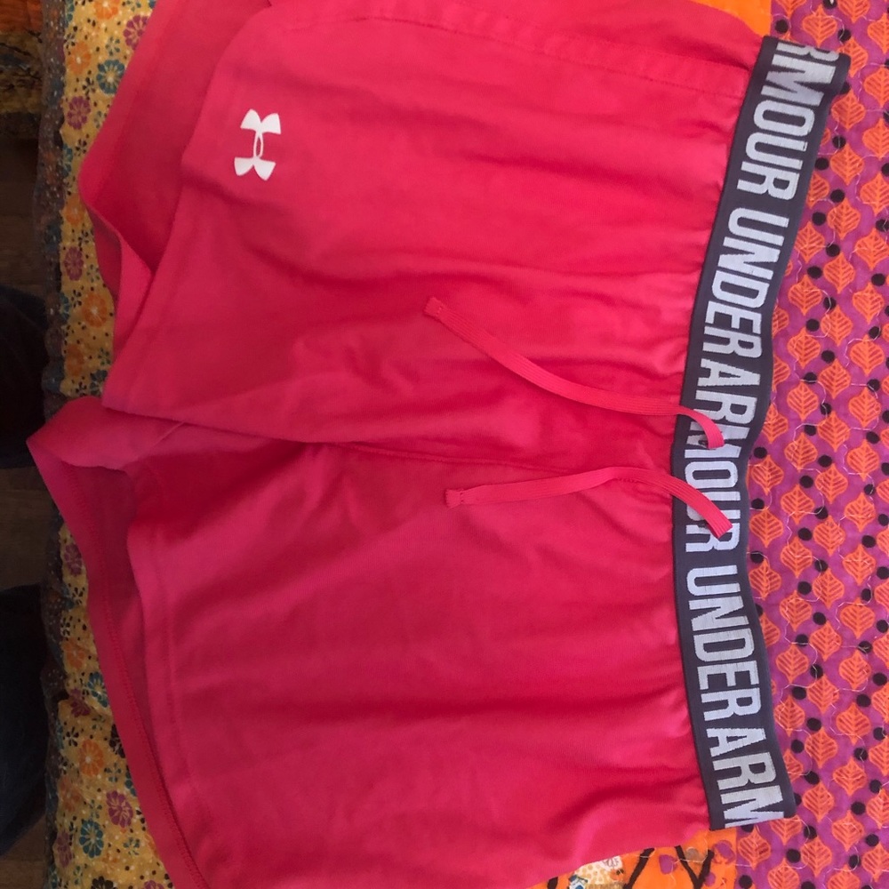 Under Armor athletic short